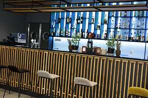Hotel Robert's Port