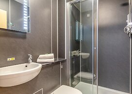 Apartment With Access to Pool, Spa & Soft Play