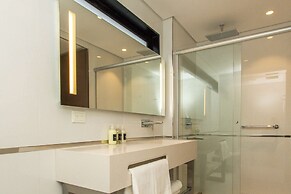 Dazzler by Wyndham La Plata