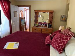 WeatherPine Inn
