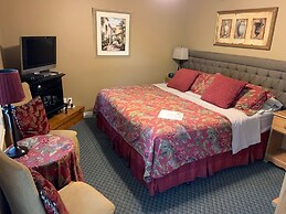 WeatherPine Inn