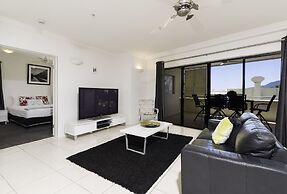 Jack & Newell Holiday Apartments