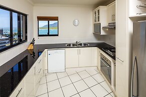 Jack & Newell Holiday Apartments