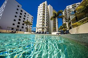 Jack & Newell Holiday Apartments