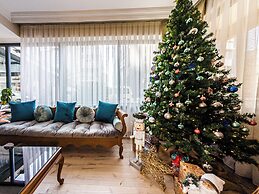 Triana Hotel