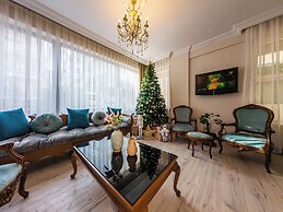 Triana Hotel