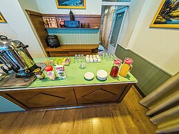 Triana Hotel