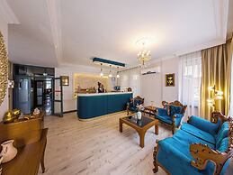 Triana Hotel