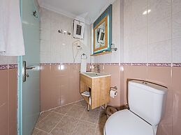 Triana Hotel