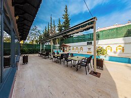 Triana Hotel