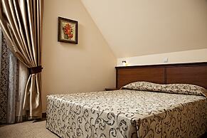 Hotel Favorit
