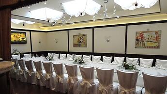 Hotel Favorit