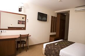 Hotel Favorit