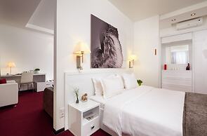 City Hotel Sova