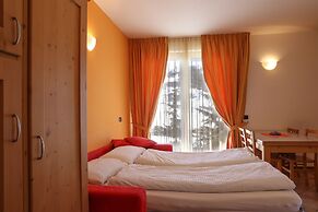 Chalet Teola