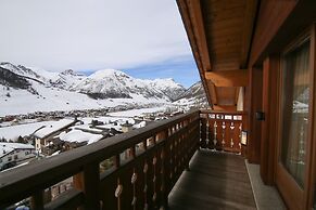 Chalet Teola
