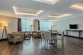Ramada Plaza by Wyndham Izmir