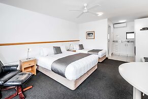 Palms Motel