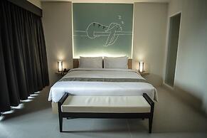 TIRAS Patong Beach Hotel