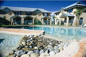 Aqua Villa Resort