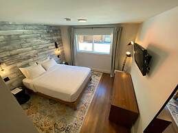 The Maq Hotel