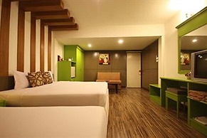 Windmill Resort Hotel