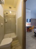 Sure Hotel by Best Western Nologo