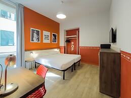 Sure Hotel by Best Western Nologo