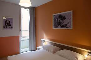 Sure Hotel by Best Western Nologo