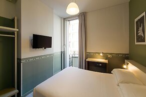 Sure Hotel by Best Western Nologo