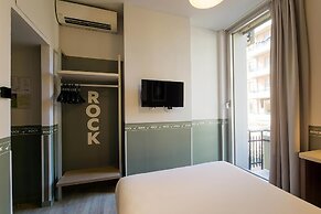 Sure Hotel by Best Western Nologo