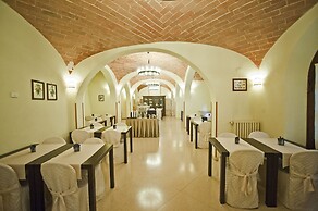 Hotel Alma Domus
