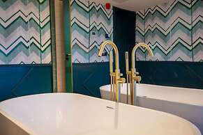 City Hotel Haarhuis - World Hotels Crafted Collections