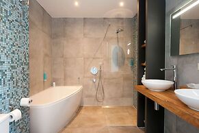 City Hotel Haarhuis - World Hotels Crafted Collections