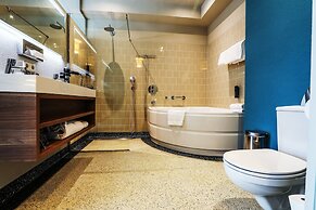 City Hotel Haarhuis - World Hotels Crafted Collections