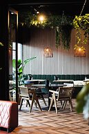 City Hotel Haarhuis - World Hotels Crafted Collections