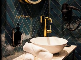 City Hotel Haarhuis - World Hotels Crafted Collections