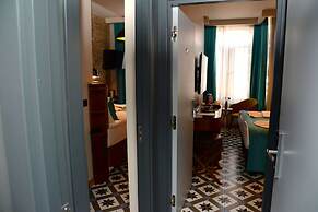 Pera Luna Residence - Special Class