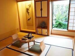 The Edo Sakura