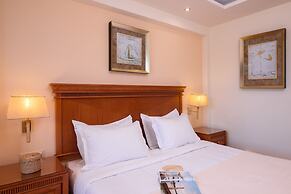Avalon Palace Hotel