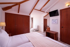 Avalon Palace Hotel