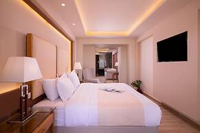 Avalon Palace Hotel