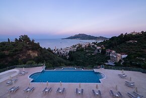 Avalon Palace Hotel