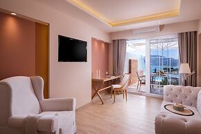 Avalon Palace Hotel