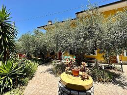 B&B Mariposa