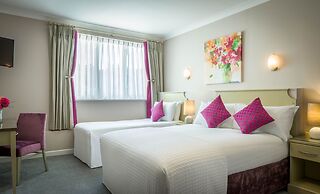 Springhill Court Hotel