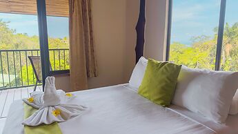 Tabulia Tree Hotel and Villas