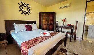 Tabulia Tree Hotel and Villas