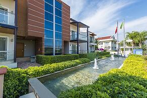 Diana Residence