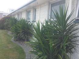Raymar Motor Inn